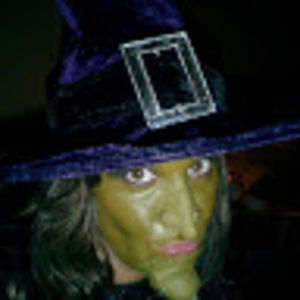 Meet your Posher, Jenifer